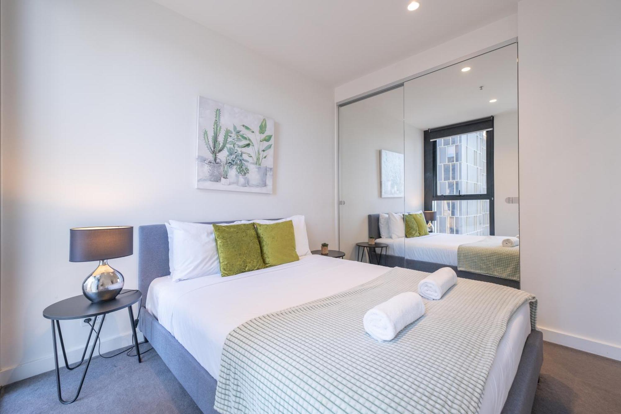 Relaxed 1Br1Ba City View Apt Wifi In Cbd Melbourne Kültér fotó